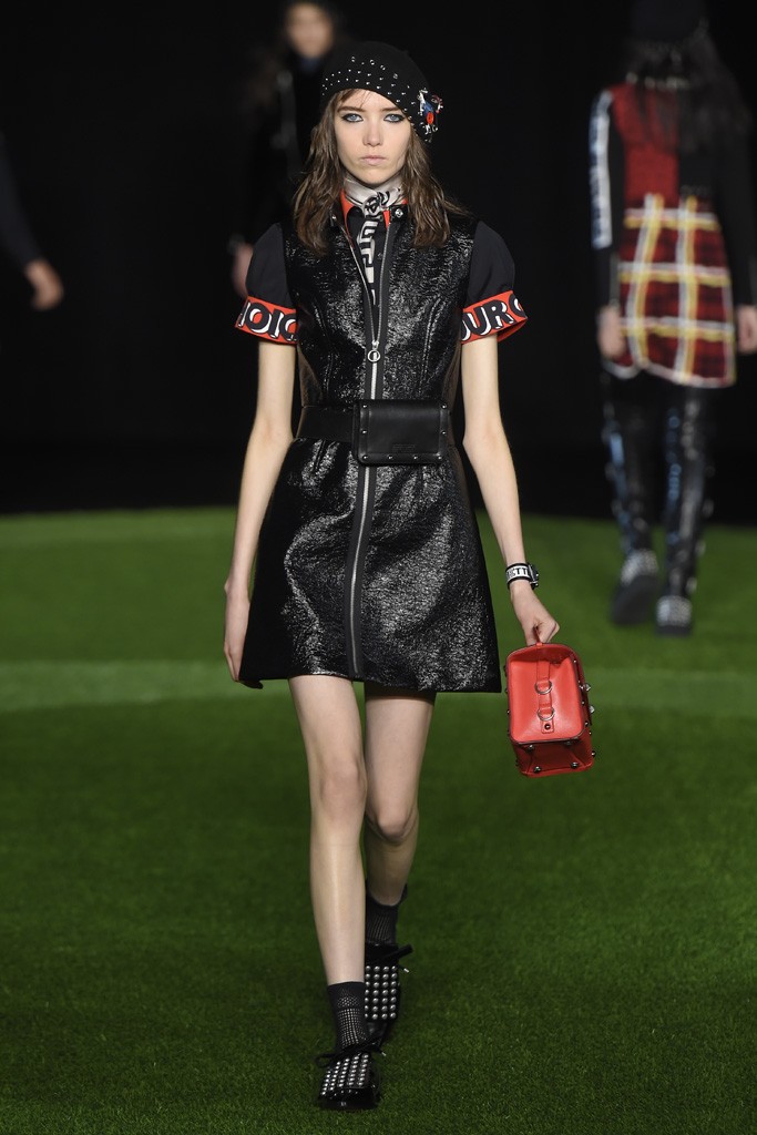 MARC-BY-MARC-JACOBS-2015-16-FW-NY-COLLECTION-022