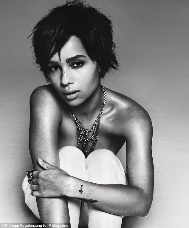 zoe-kravitz-v-magazine