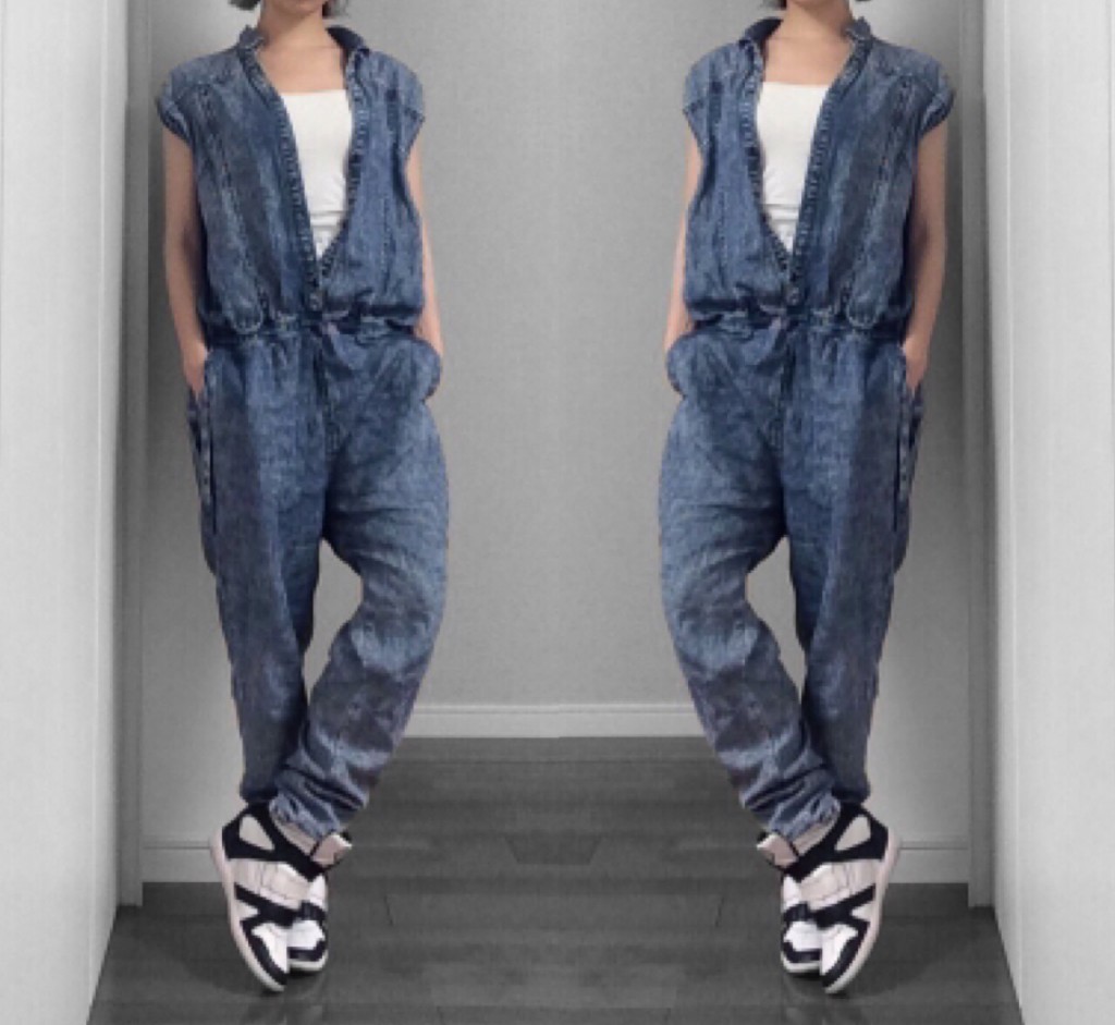 デニムのオールインワン×インヒールスニーカーでさりげないスポーツMIXを♥ #OOTDQUEEN #FASHION