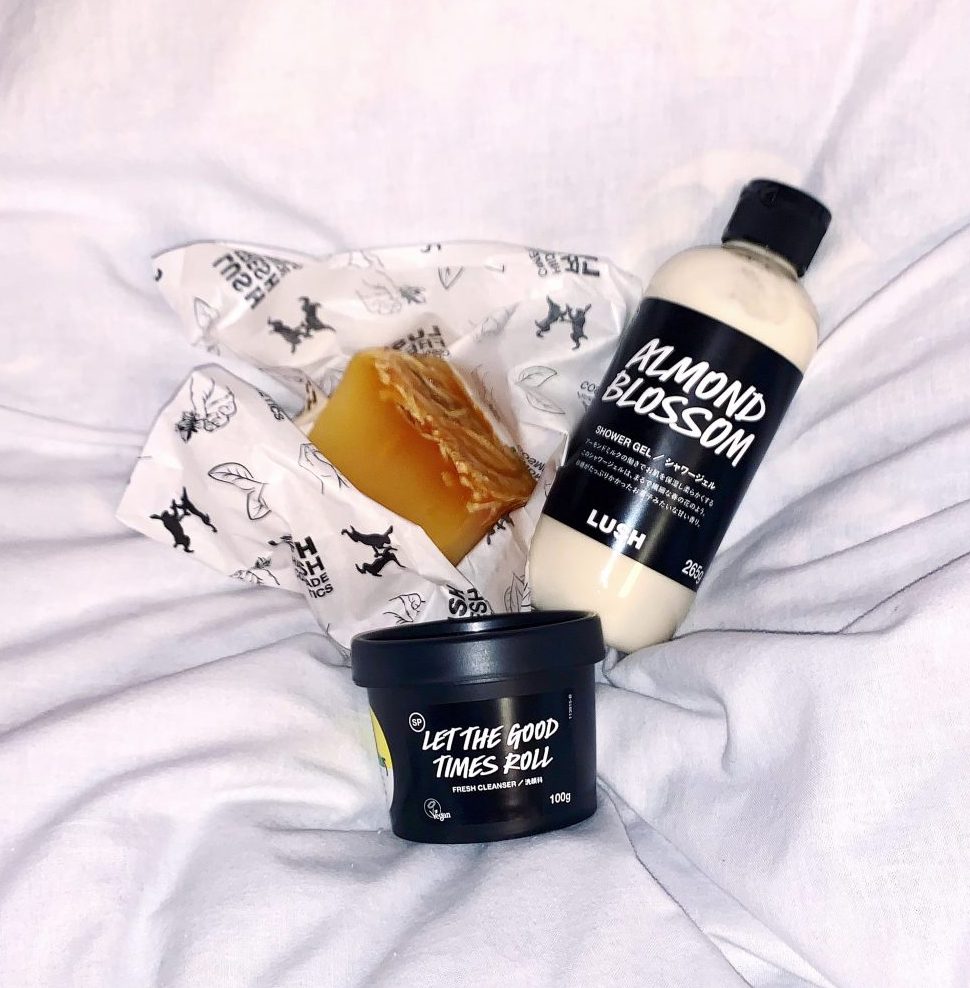 #LUSH で洗顔料を新調したら乾燥と肌荒れがビックリするほど改善！ #SHAMPOO と #BODYSOAP も最高でした。 #ECOFRIENDLY #VEGAN