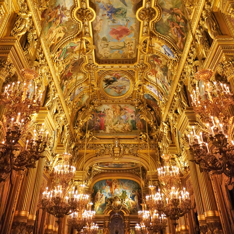 まるで映画の世界! 豪華絢爛さに酔いしれたパリ【オペラ・ガルニエ】