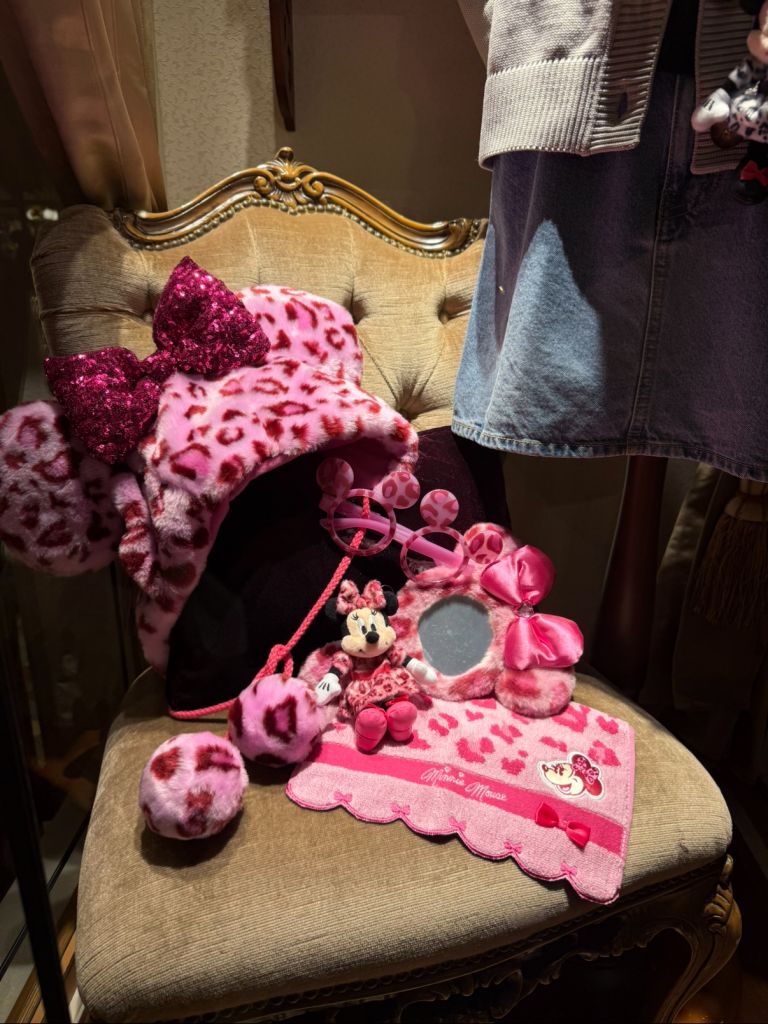 ディズニーの新作レオパードグッズが熱い♡