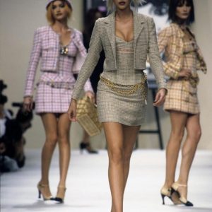 生まれ年ランウェイコレクション