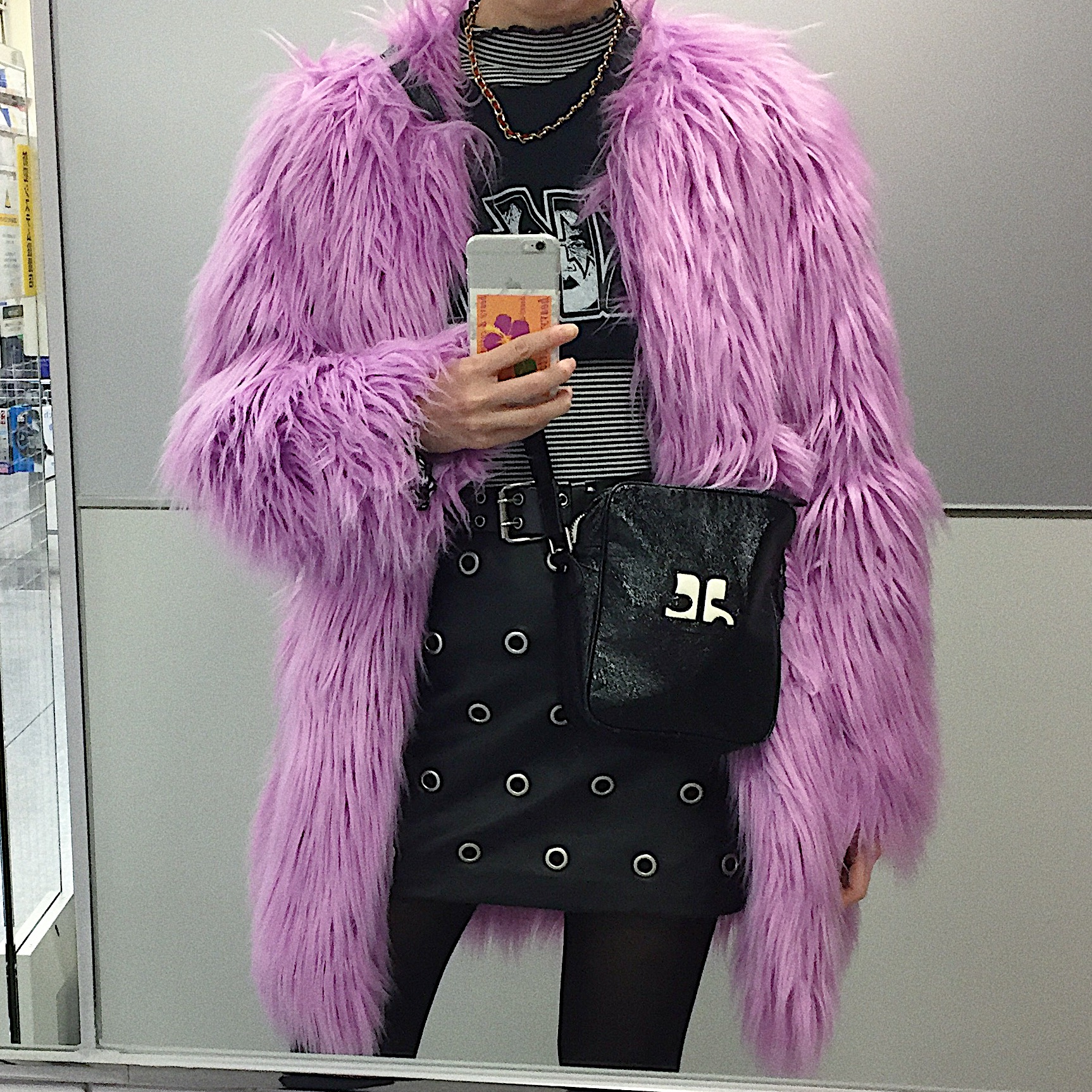 今年は　＃カラーファーコート　！