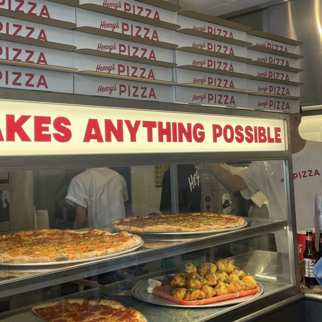 【大阪・谷町】あのグラフィックアーティストが手がけるピザ屋さん