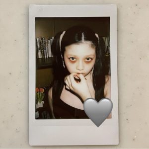 【元気なさそう】アンニュイなダークメイク