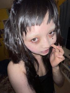 眉毛ブリーチおすすめ方法