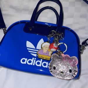 ハンドバッグにKeyringをつけてみた♡