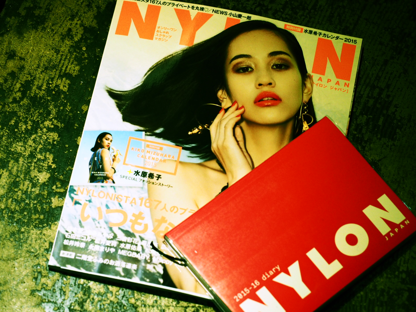 “NYLONISTAはどんなプライベートを過ごしている？”NYLON2月号発売中！