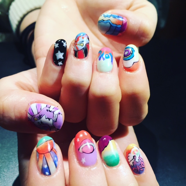 #Nail 小さなキャンパスに”Peter Max”の世界をぎゅっと詰め込んだNEWネイルアート