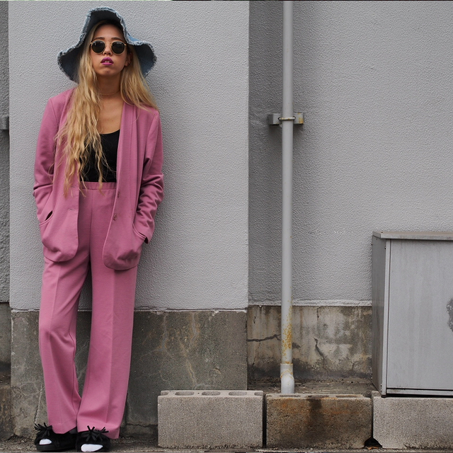 今春トレンドの”PINK”をセットアップでスタイリング #ootd