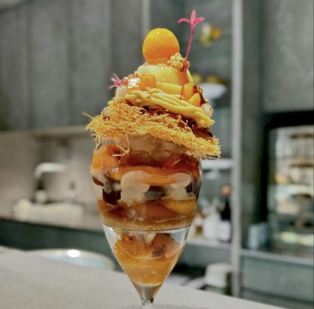 見た目がオシャレすぎる東京パフェPÂTISSERIE ASAKO IWAYANAGI
