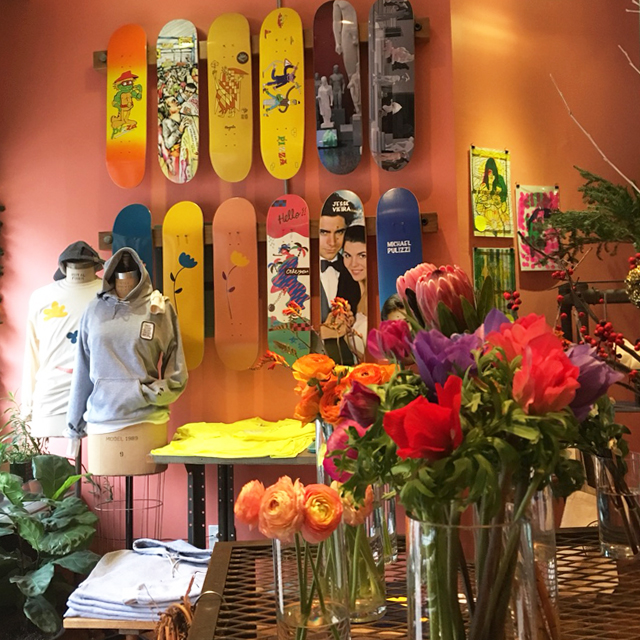 ブルックリンのフラワーとスケートボードがクロスしたショップPARK DELICATESSEN #Brooklyn #NY #skateboard