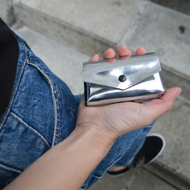 世界最小の財布 Com Onoのミニマムウォレットがとても使いやすい Com Ono 池之端銀革店 Nylonブログ ファッション ビューティ カルチャー情報