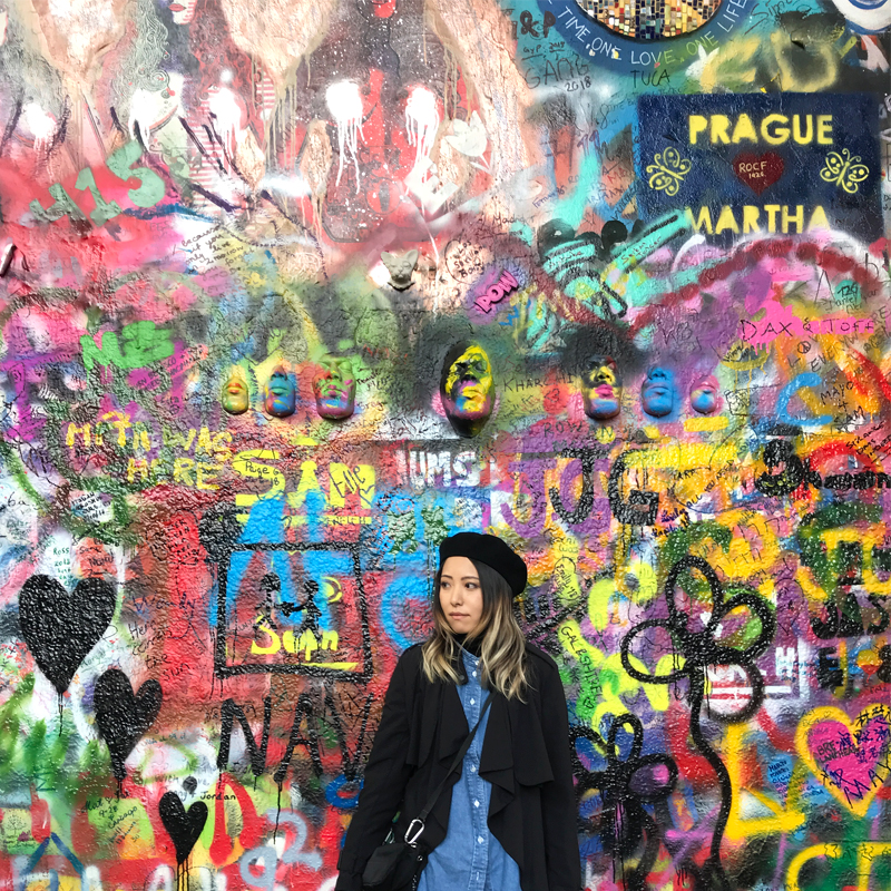 自由と平和の想いが詰まったジョンレノンの壁 #プラハ