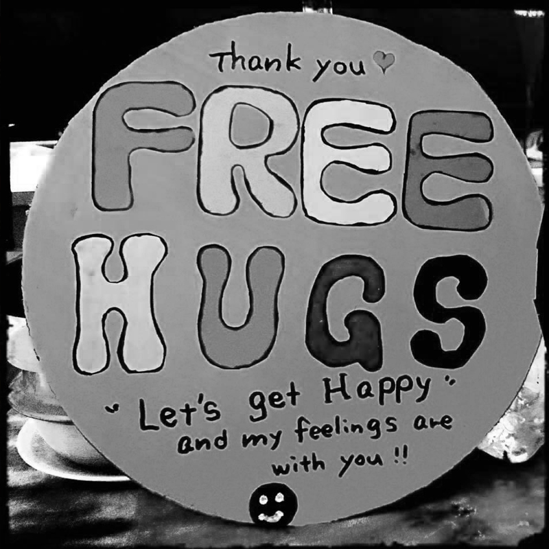 フリーハグの思い出。コロナ禍でハグをしなくなった今 #freehugs