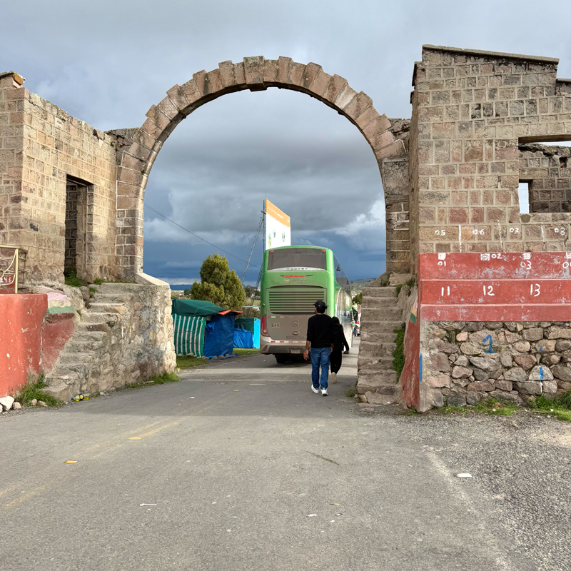 【ボリビア→ペルー】チチカカ湖観光も合わせた南米バスの国境越えルートまとめ