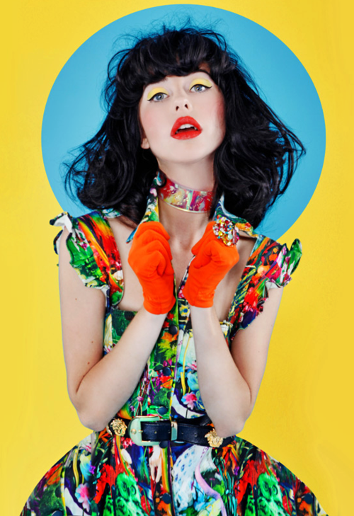 宝石箱をあけたようなキラキラサウンド&世界観♥ #Kimbra の #MusicVideo は必見です。 #FASHION