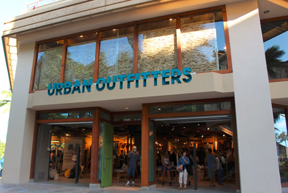 #URBANOUTFITTERS はやっぱり期待を裏切らない！ヘビロテ中の #購入品 たちを大公開。 #Hawaii #Stussy