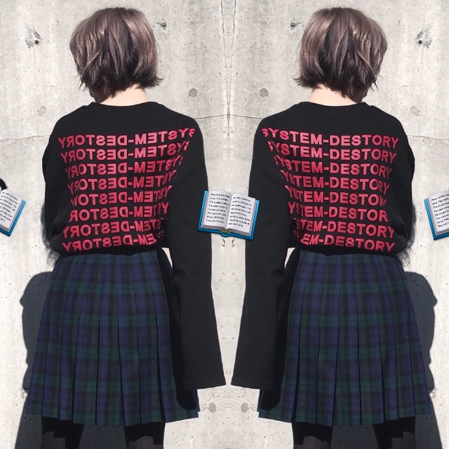 秋冬の #SCHOOLGIRL 風コーデはPUNKな要素をプラスするのがマスト♡ #ANOTHERYOUTH #OOTD