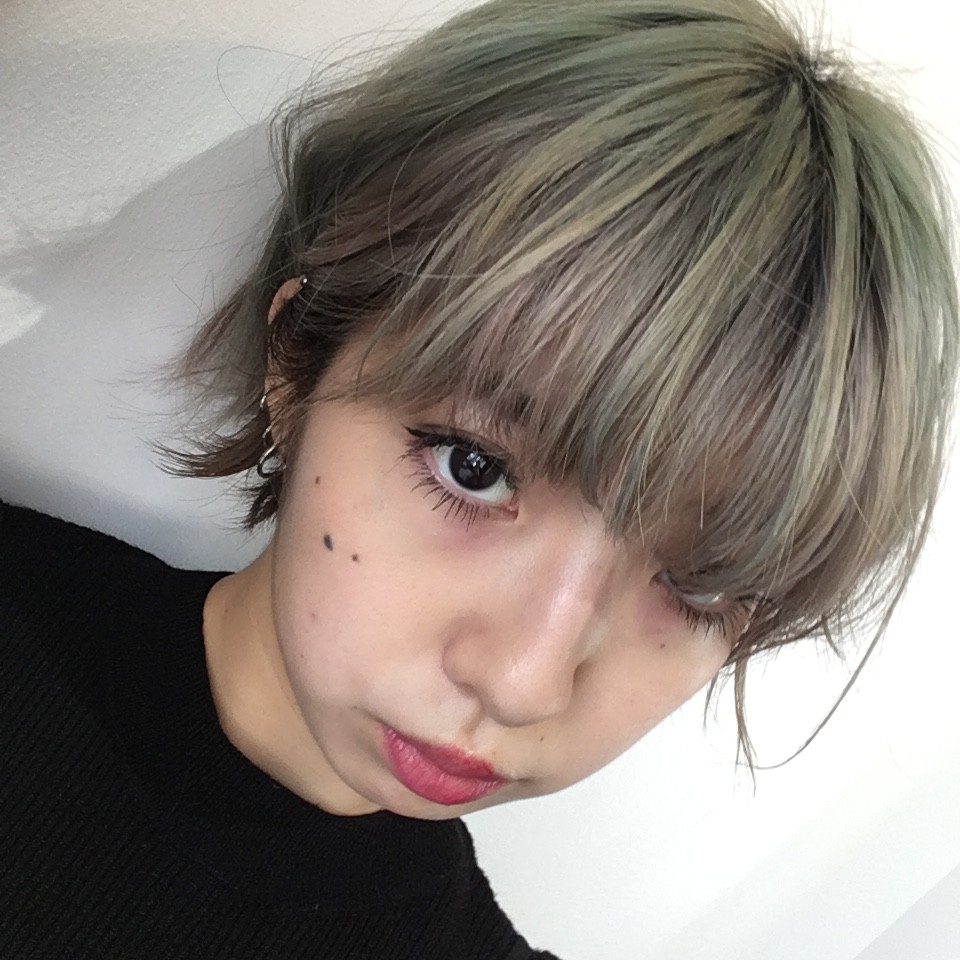 パッツン前髪のショートヘアでもできる超簡単ヘアアレンジを２つ、紹介します♡ #hairarrange