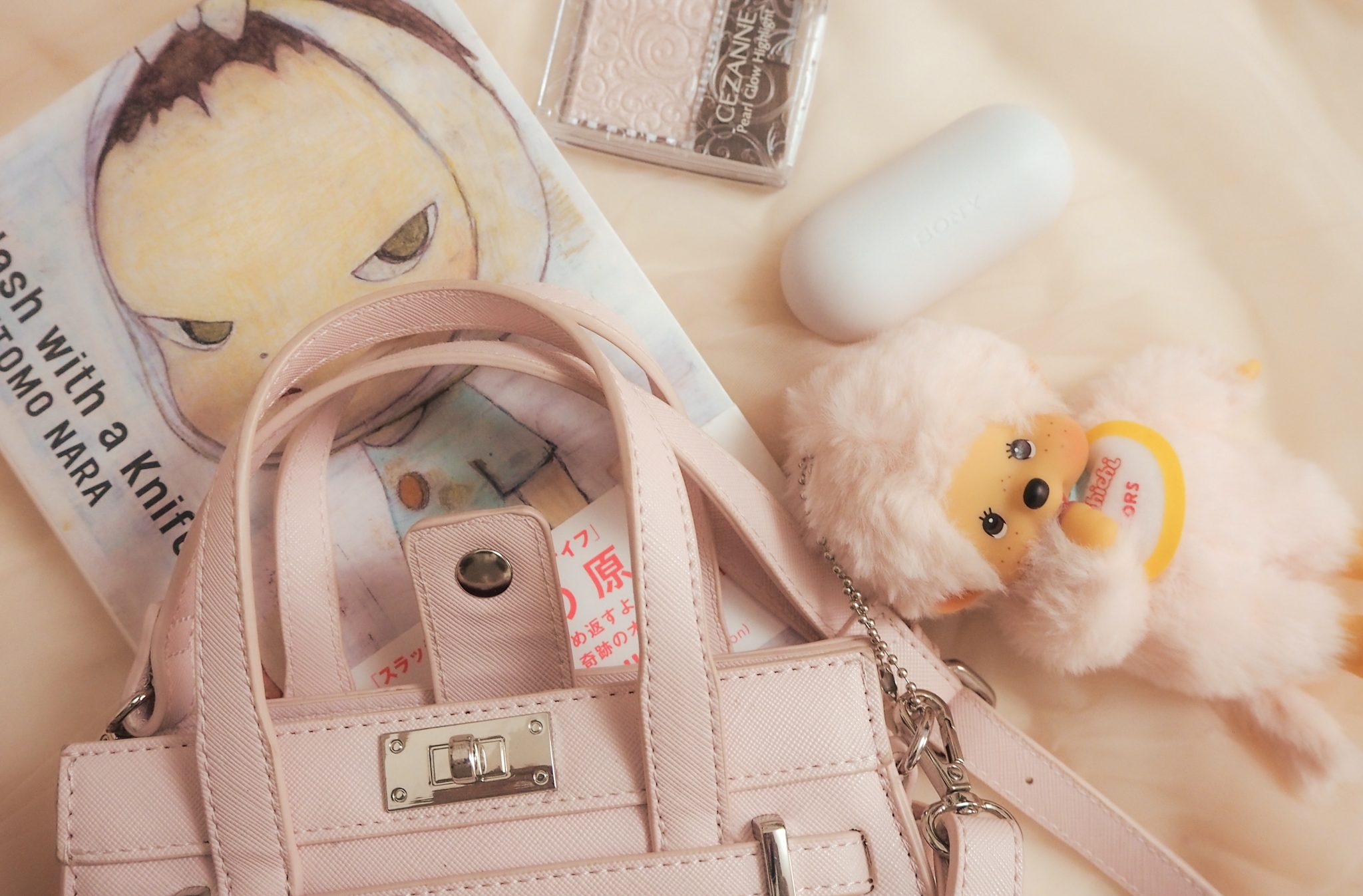 what’s in my bag?՞ ܸ.ˬ.ܸ՞⋆. ̊
