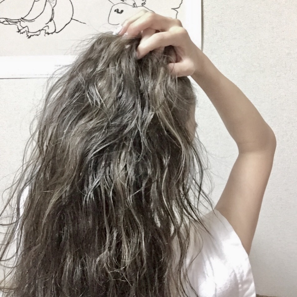 コテもアイロンもなし 無造作 波ウェーブ を時短5分でつくるヘアー