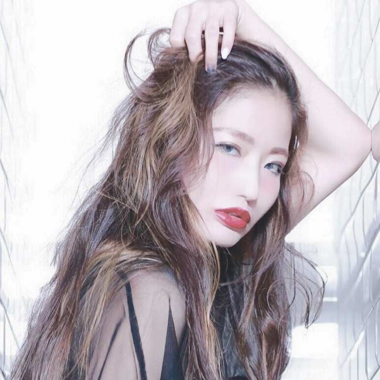 #love by クリスチャン#ルブタン のヒールと共に人生を妥協しない生き方とは‼️⁉️