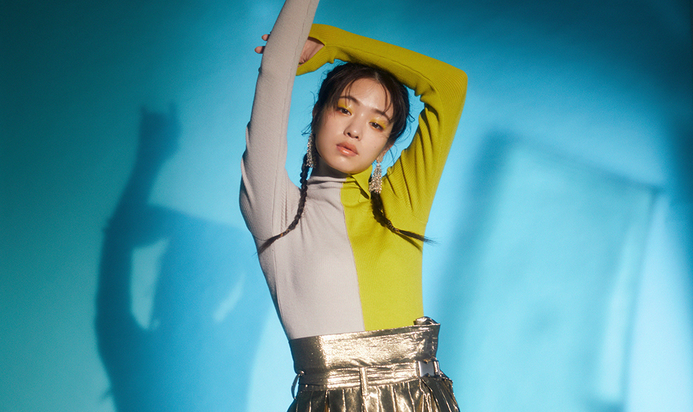 希少❣️内田彩仍さん愛用　スピックアンドスパン限定、ショートコート 春を先取り“美脚見え”カラーパンツ | ONWARD CROSSET