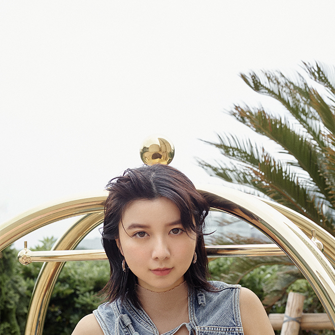 女優・上白石萌歌と秘密のトリップへ - NYLON JAPAN