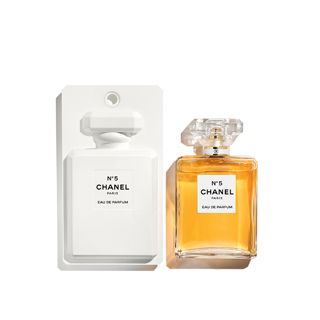 ゆきりんさん専用CHANEL N°5 & Une Fleur de Chanel ファクトリーから生まれるシャネル N°5の新たなストーリー