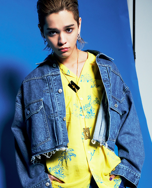 Gravisが導くニューステップ Nylon Japan