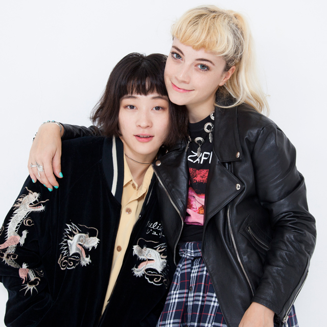 Culture コムアイ 水曜日のカンパネラ のフリー対談連載 さぐりさぐり Vol 9 Nylon Japan
