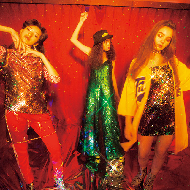 Fashion 踊るディスコガールズファッション Nylon Japan Fashion 踊るディスコガールズファッション Nylon Japan