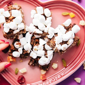 バレンタインにぴったりな簡単手作りスイーツ♡　COOKING FOR LOVE Day2 ROCKY ROAD