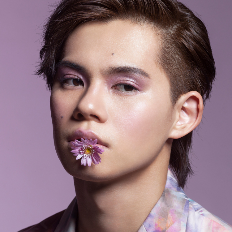 瞳に神秘を宿すM·A·Cのリキッドアイシャドウ - NYLON JAPAN