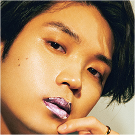 ダスティな色気をまとった 磯村勇斗のムービーとインタビューを公開