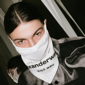 alexanderwangからスタイリッシュなマスクが登場！