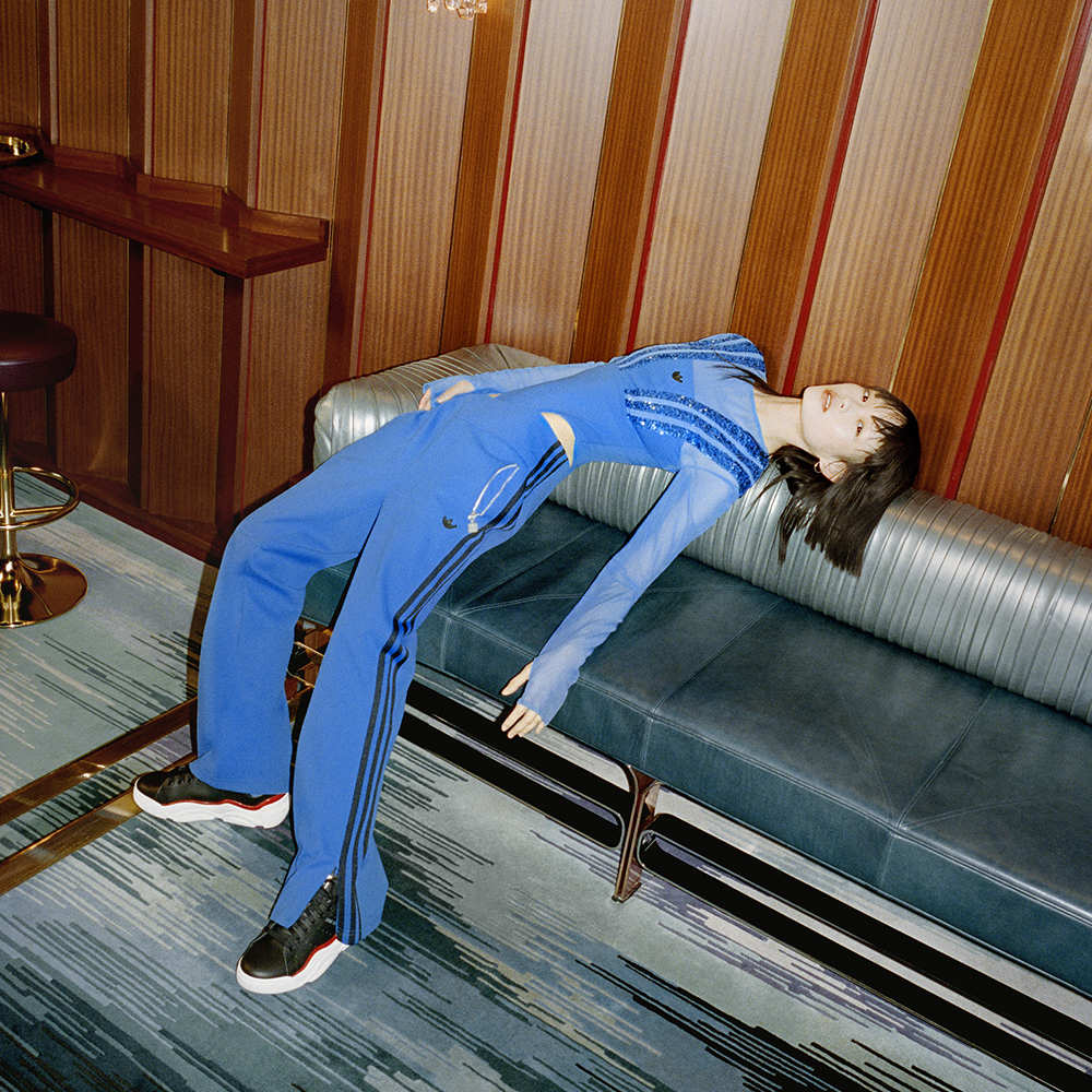 絶版本 ADIDAS SUPERSTAR 35th フォトブック 写真集 絶版本 ADIDAS SUPERSTAR 35th フォトブック 写真集 - メルカリ
