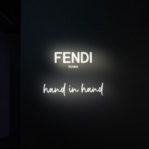 FENDIがエキシビジョン『ハンド・イン・ハンド~卓越した職人技への称賛』を開催