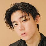 ジャニーズWEST《小瀧望》の連載『BE HOPEFUL CREATIVE』 9回目は 、夏のビューティをテーマにのんちゃんが様々なメイクにトライ