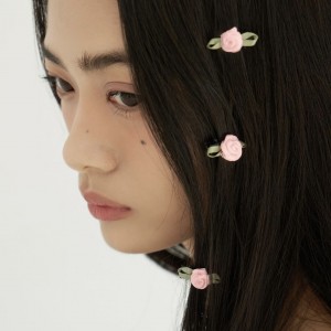 つけるだけでキュートになれる♡　夏におすすめな韓国ブランドのヘアアクセサリーをチェック！–韓国HOT NEWS 『COKOREA MANIA』 vol.407