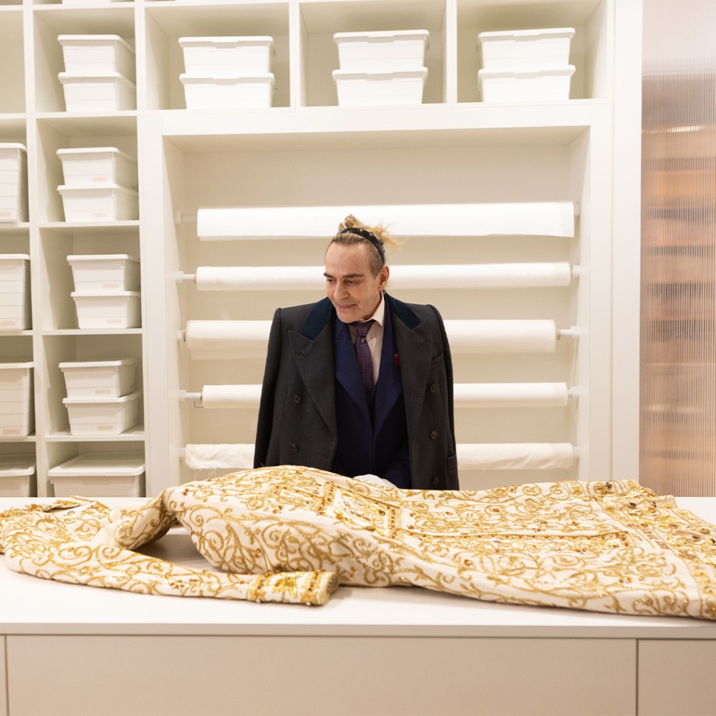 CULTURE] 贖罪とは何かを問いかける『ジョン・ガリアーノ 世界一愚かな