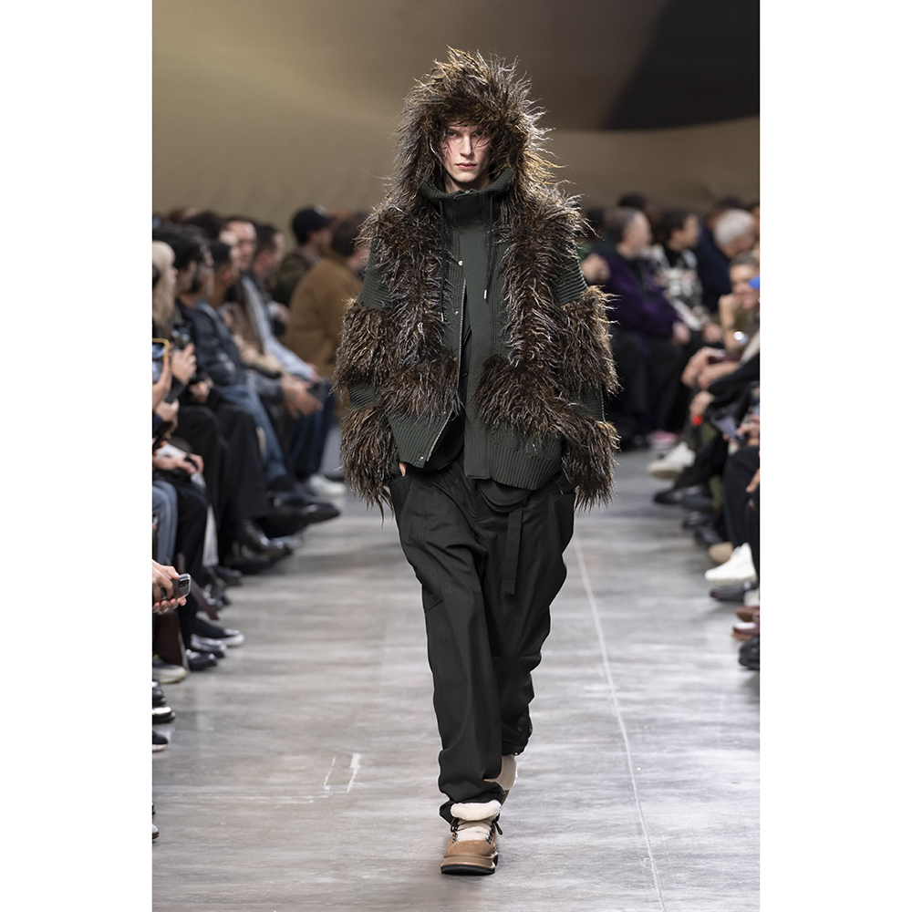 FASHION] UGGとsacaiが2025年AWパリ・メンズファッション・ウィークに