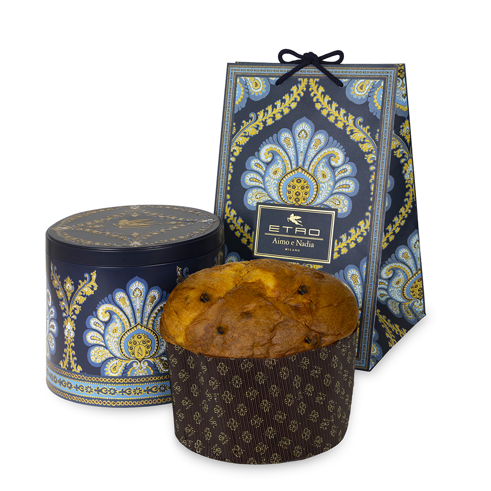 エトロよりホリデーを彩るクリスマスショールとミシュランレストランコラボのスイーツが登場!