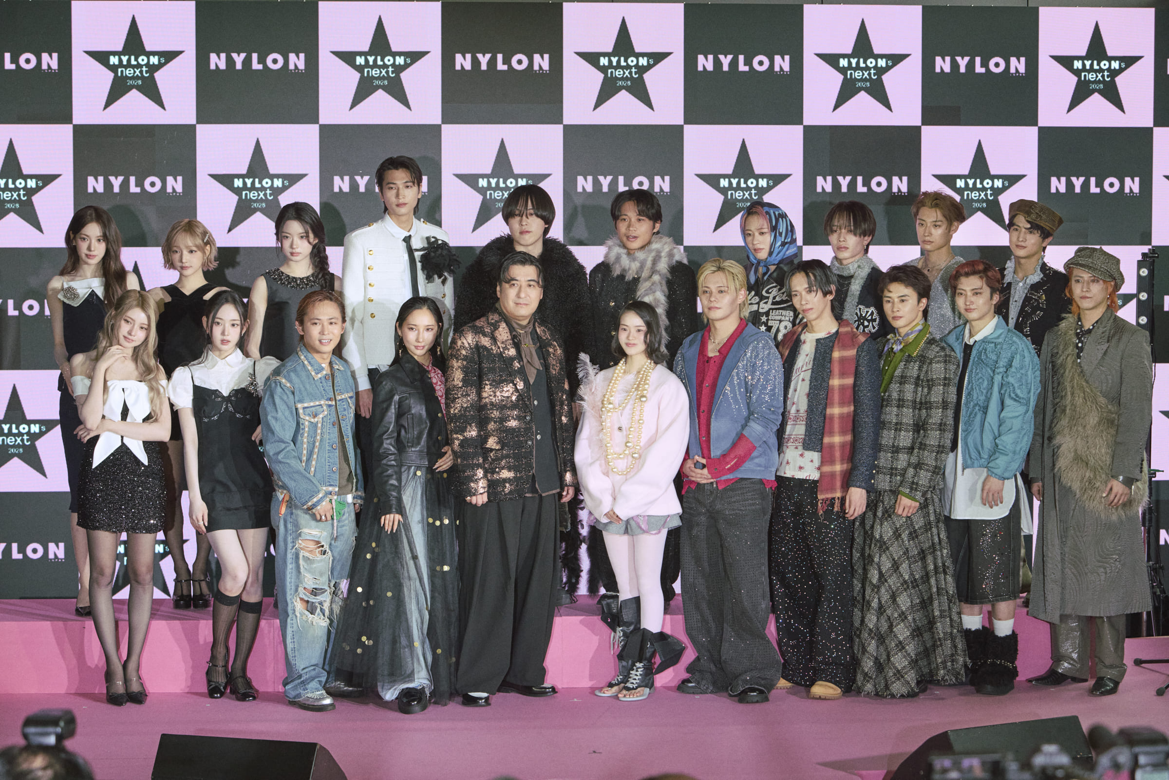 NEXTスターが集結した『NYLON’S NEXT 2026 AWARDS』をレポート