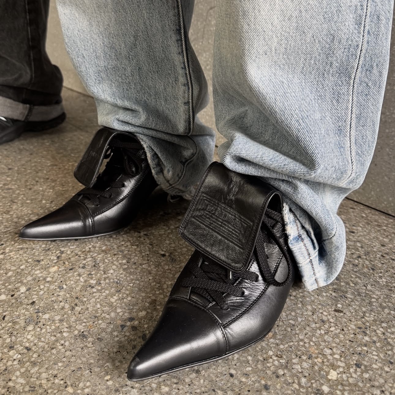 春に欲しいNEWシューズ！　韓国の最新トレンドをレコメンド–韓国HOT NEWS『COKOREA MANIA』 vol.496