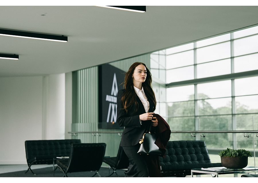 次々と先入観が覆される、エマ・ストーン主演の誘拐サスペンス『ブゴニア』