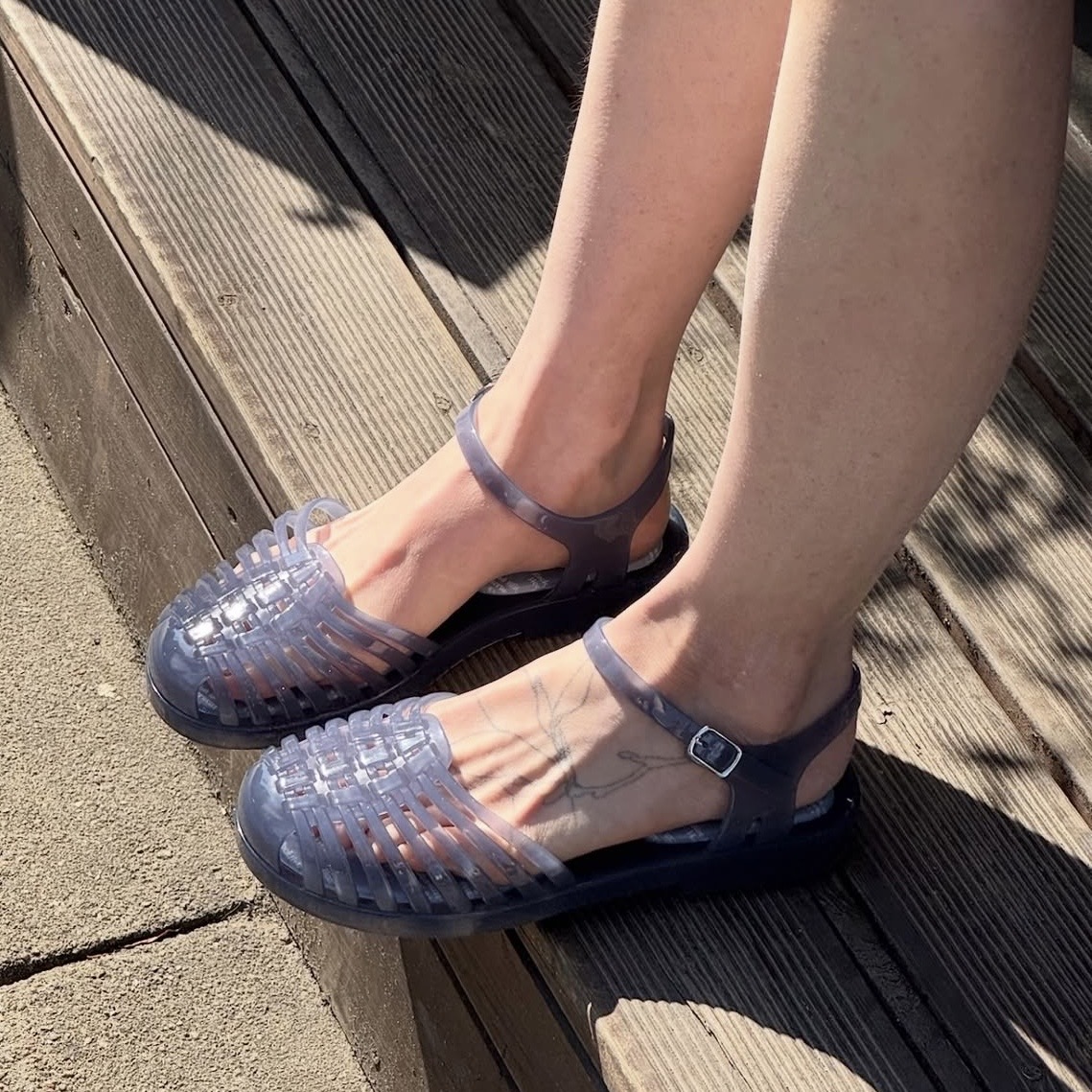 夏に向けてほしいキラキラなジェリーシューズを韓国ブランドでゲット！ –韓国HOT NEWS『COKOREA MANIA』 vol.504