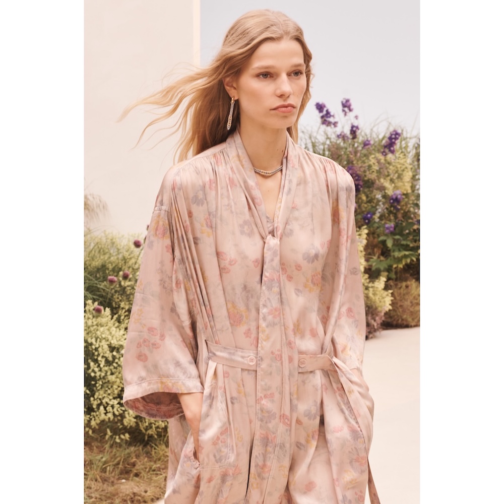 ZARA SRPLSより、2026年ハイサマーコレクション『SRPLS FLWRS』が登場